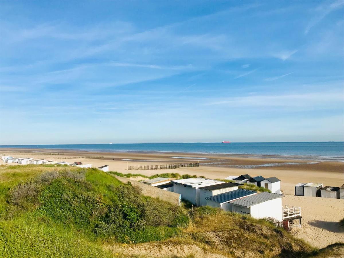 Le Chalet Calais Esterno foto